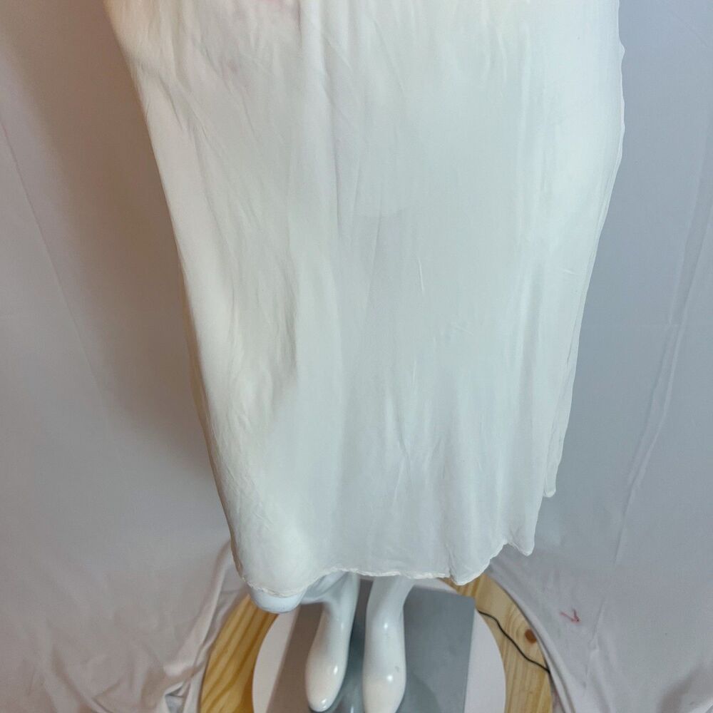 1960s-1970s Cream Slip Dress Keyhole Neckline Lace Detailing - Picture 4 of 8